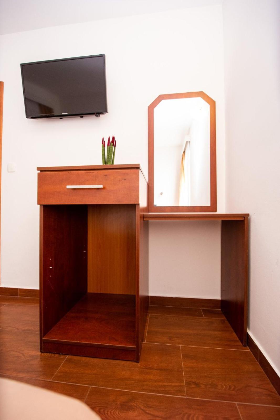Ipera Apartman Budva Kültér fotó