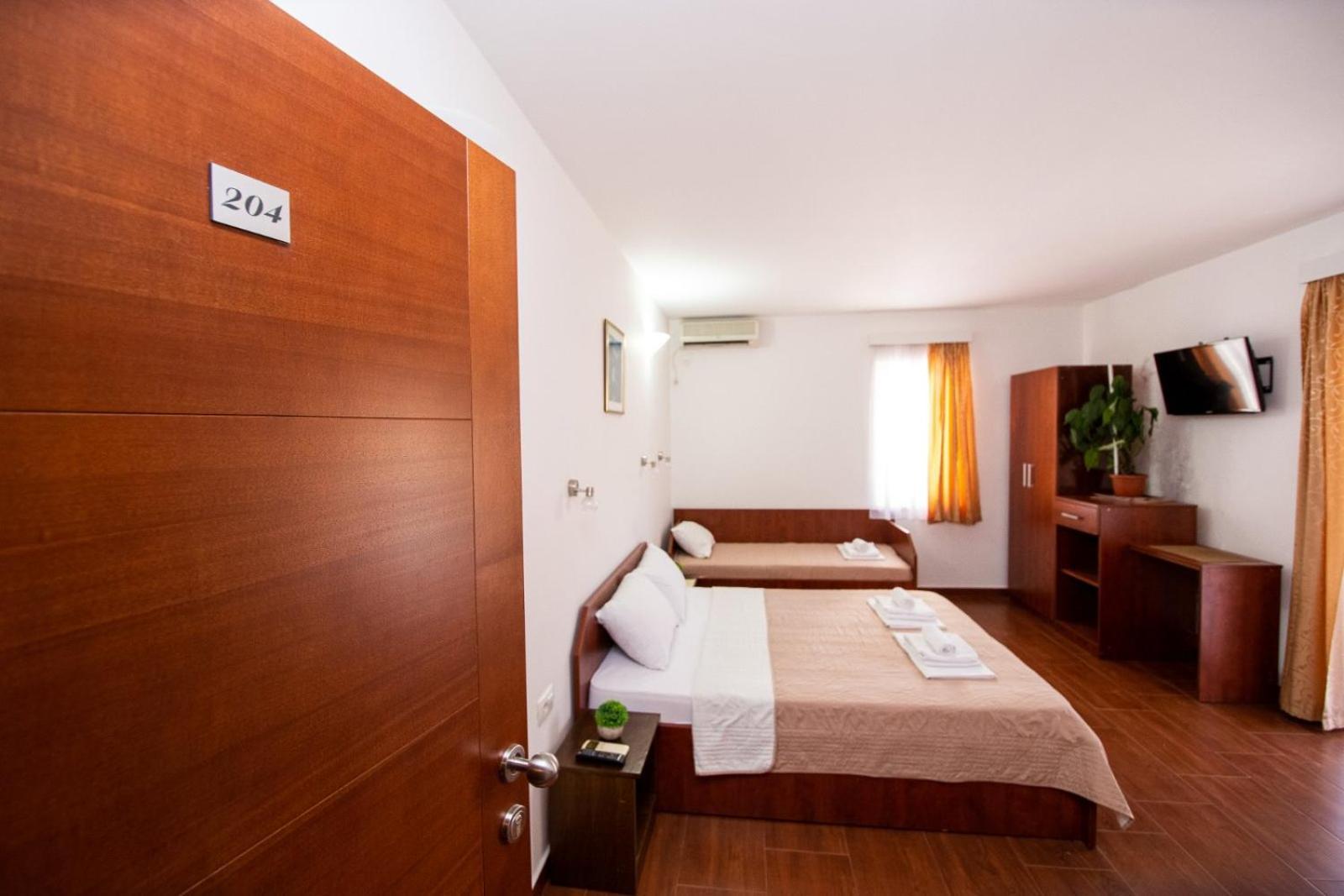Ipera Apartman Budva Kültér fotó